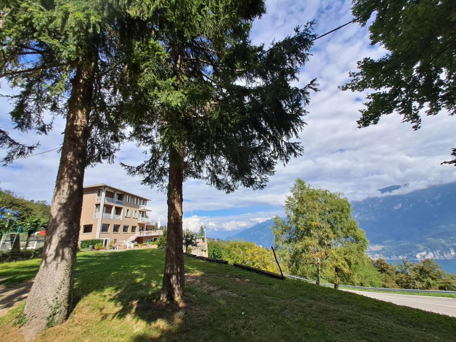 Mirabeau Hotel 3*