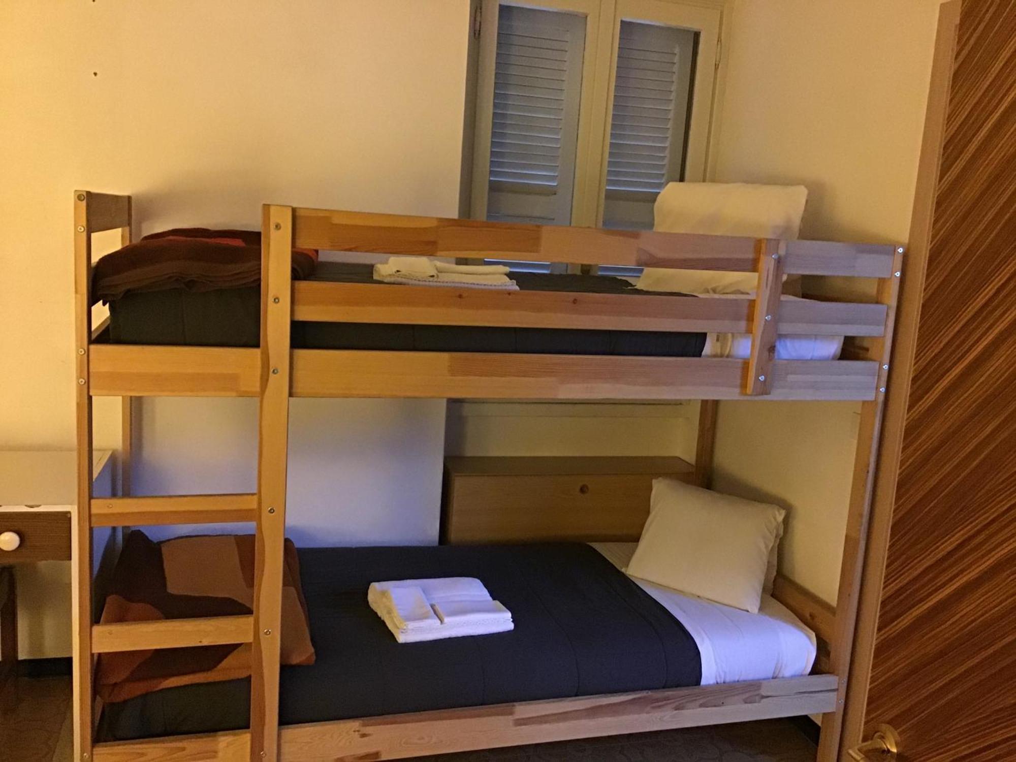 Mirabeau Hotel 3*
