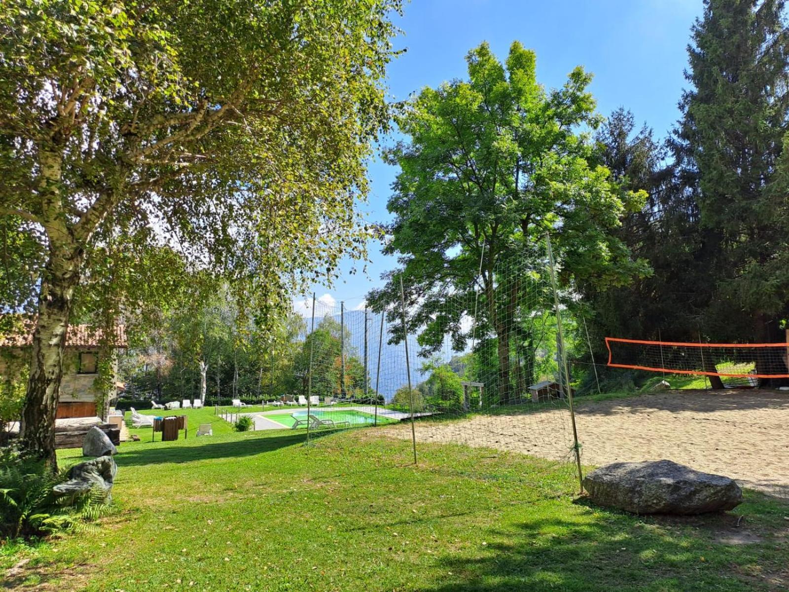 Mirabeau Hotel 3*
